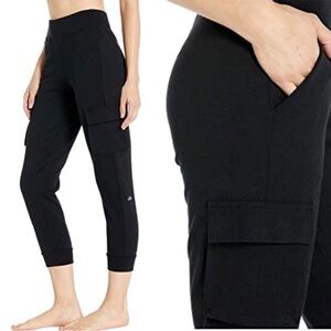 ALO Yoga Black Cargo Joggers Size Small